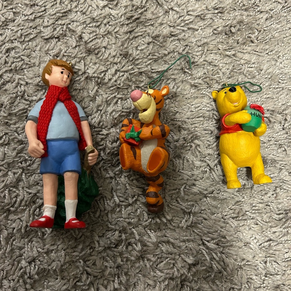 Winnie the Pooh and Friends Ornament Set
